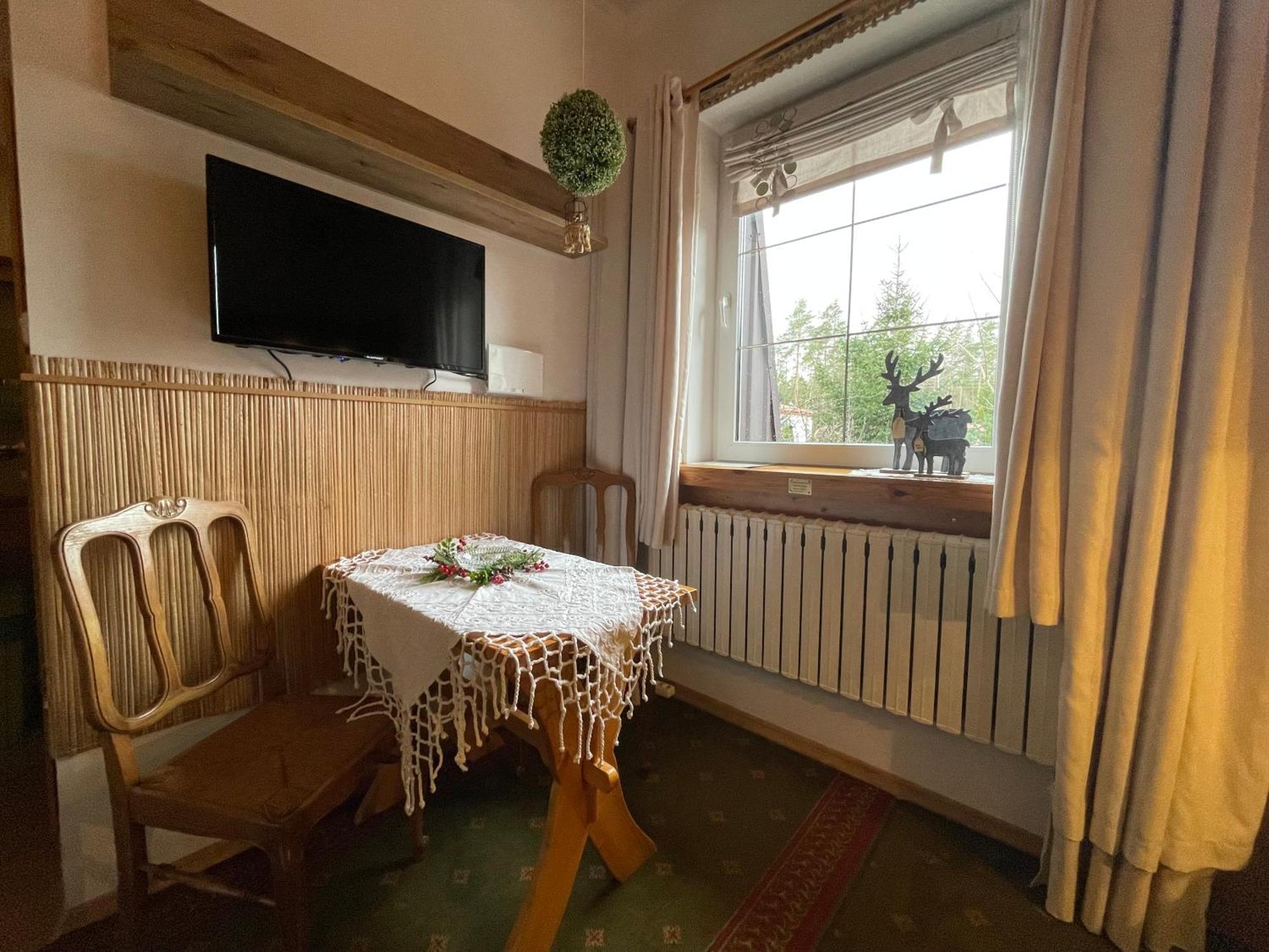 Apartamenty Pod Wiciokrzewem Supraśl Extérieur photo